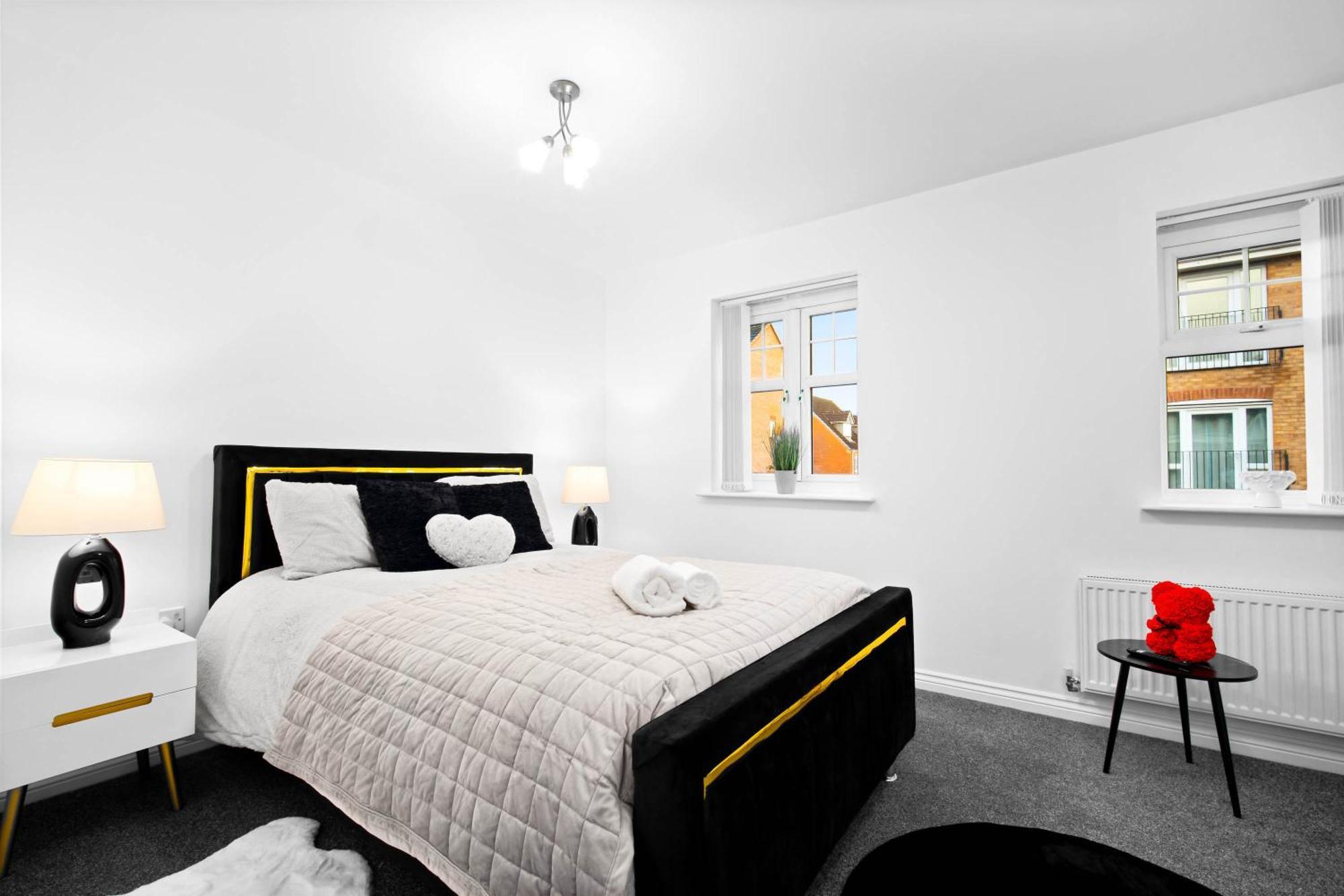 Harmony House 3 Bedroom New Build For Families, Contractors, Black Country Museum Sleeps 6 Tipton Exteriér fotografie